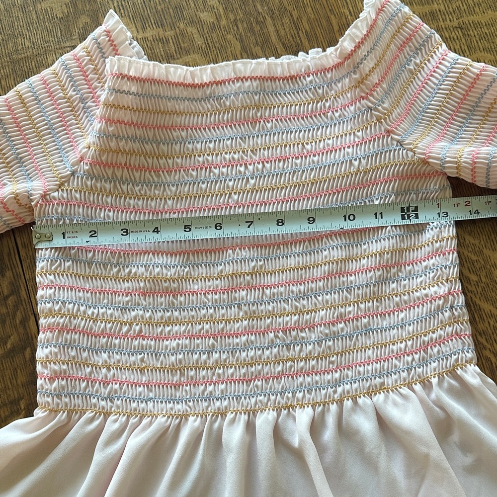 3/$15 CANDIE’S Pink Off-Shoulder Smocked Top Bell Sleeve multicolor sz M - Picture 7 of 7